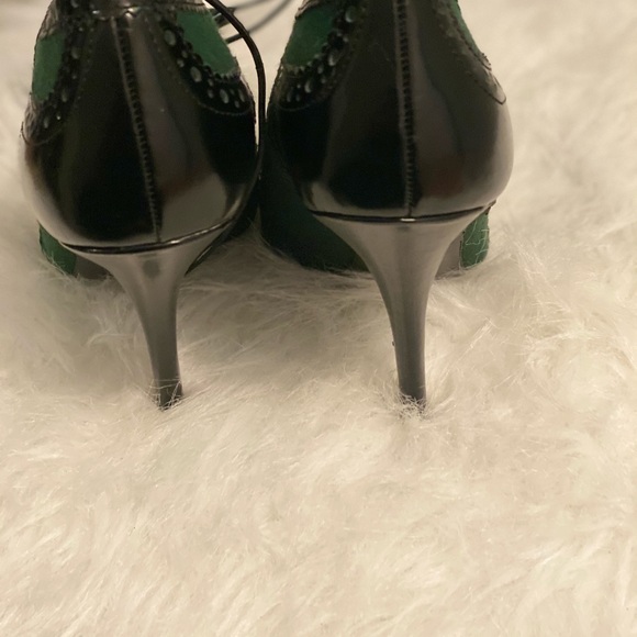 HOST PICK‼️Tory Burch Flannel Hawthorne Pump - Picture 13 of 16